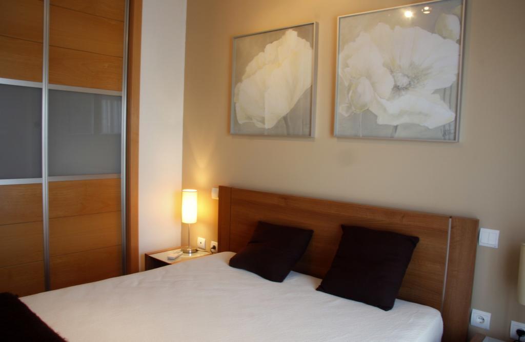 Apartmento Avda Madrid アスケカ・デ・エナレス 部屋 写真
