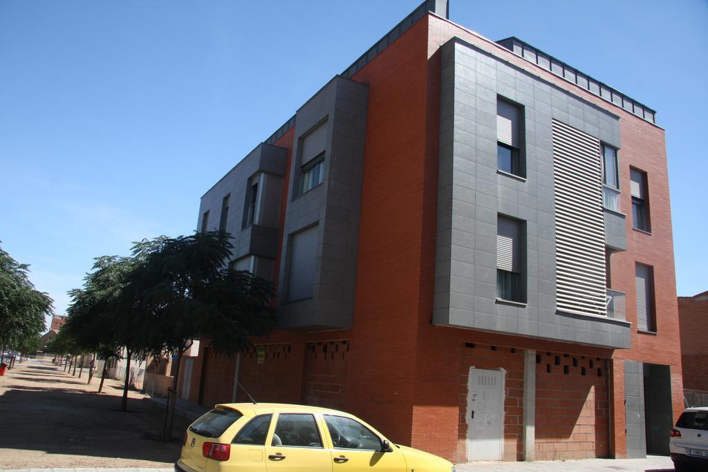 Apartmento Avda Madrid アスケカ・デ・エナレス 部屋 写真
